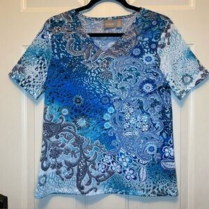 Chico's Short Sleeve Top Tee Paisley Floral Sz 0 (4 or Small) Pullover V-neck